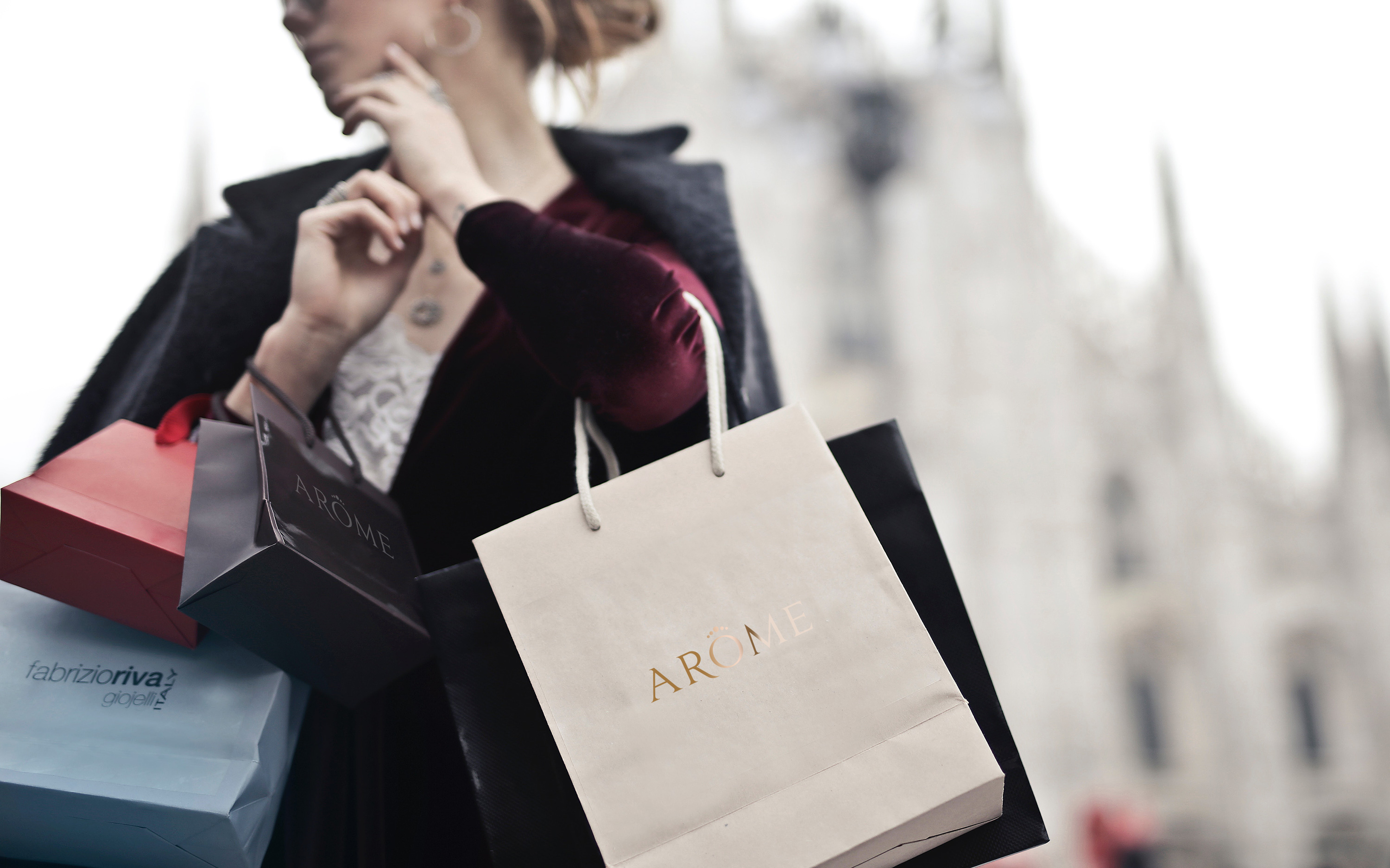 Brand identity for a perfumery store